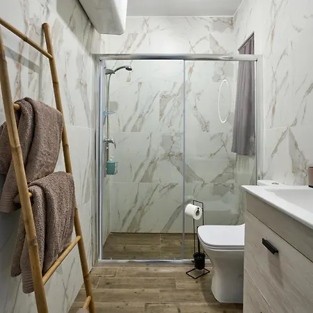 アパート Private Minutes To Sliema Malta, 2 Ac's, Netflix