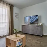 Private Minutes To Sliema Malta, 2 Ac's, Netflix