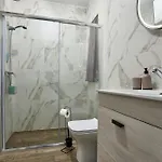Private Minutes To Sliema Malta, 2 Ac's, Netflix Gzira
