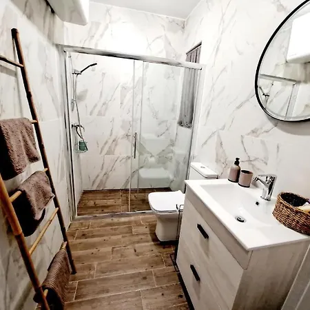 Private Minutes To Sliema Malta, 2 Ac's, Netflix Lejlighed