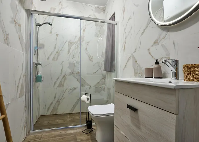 Private Minutes To Sliema Malta, 2 Ac's, Netflix Gzira